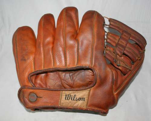 Wilson A2050 Back